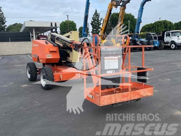 JLG 340AJ Plataformas con brazo de elevación manual