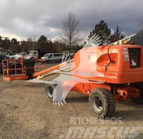 JLG 400S Plataformas con brazo de elevación telescópico