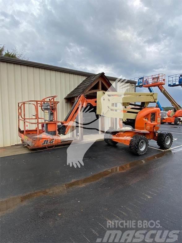 JLG 450AJ Plataformas con brazo de elevación manual