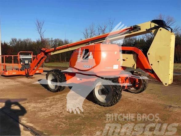 JLG 600AJ Plataformas con brazo de elevación manual