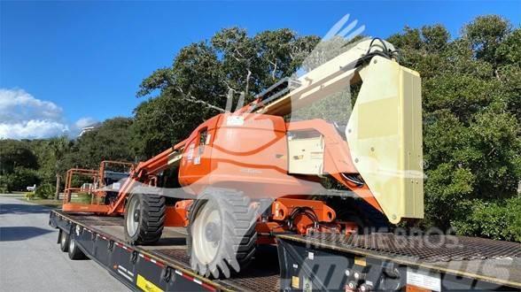 JLG 600AJ Plataformas con brazo de elevación manual