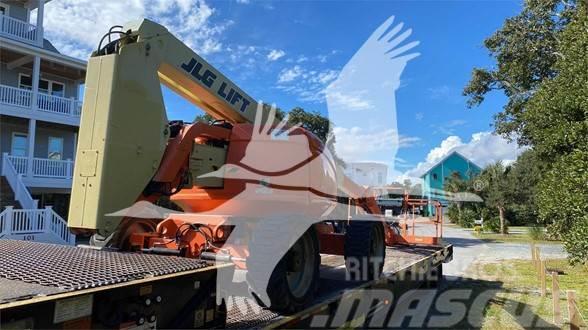 JLG 600AJ Plataformas con brazo de elevación manual