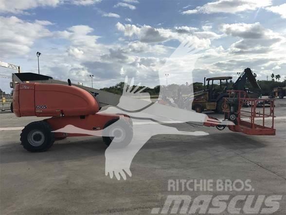 JLG 600S Plataformas con brazo de elevación telescópico