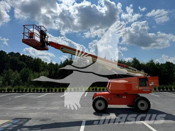 JLG 600S Plataformas con brazo de elevación telescópico