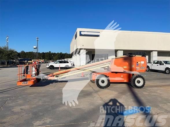 JLG 600S Plataformas con brazo de elevación telescópico