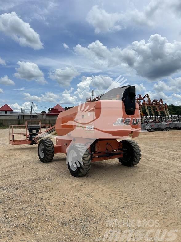 JLG 600S Plataformas con brazo de elevación telescópico