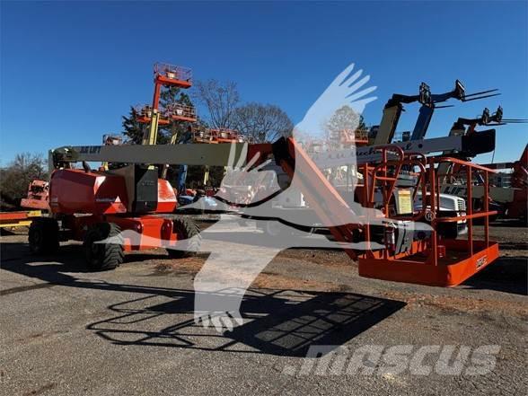 JLG 800AJ Plataformas con brazo de elevación manual