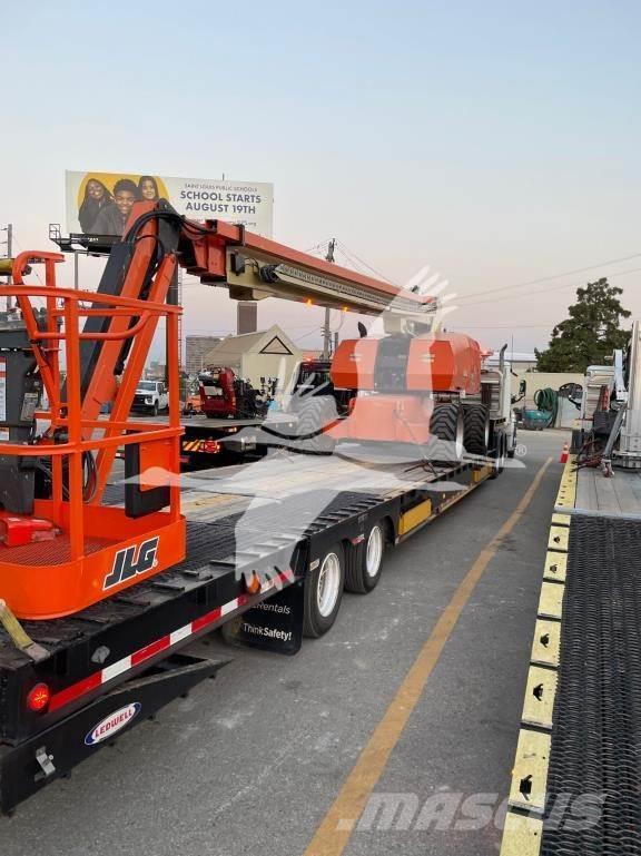 JLG 860SJ Plataformas con brazo de elevación telescópico