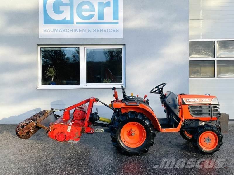 Kubota B1610D Retrocargadoras