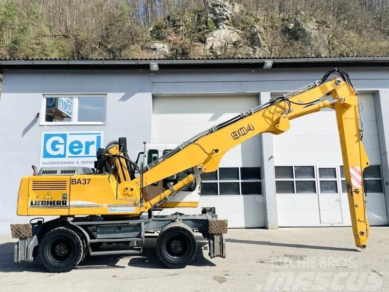 Liebherr A904 Manejadores de residuos industriales