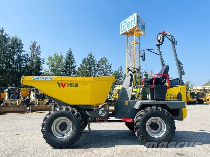 Neuson DW30 Vehículos compactos de volteo