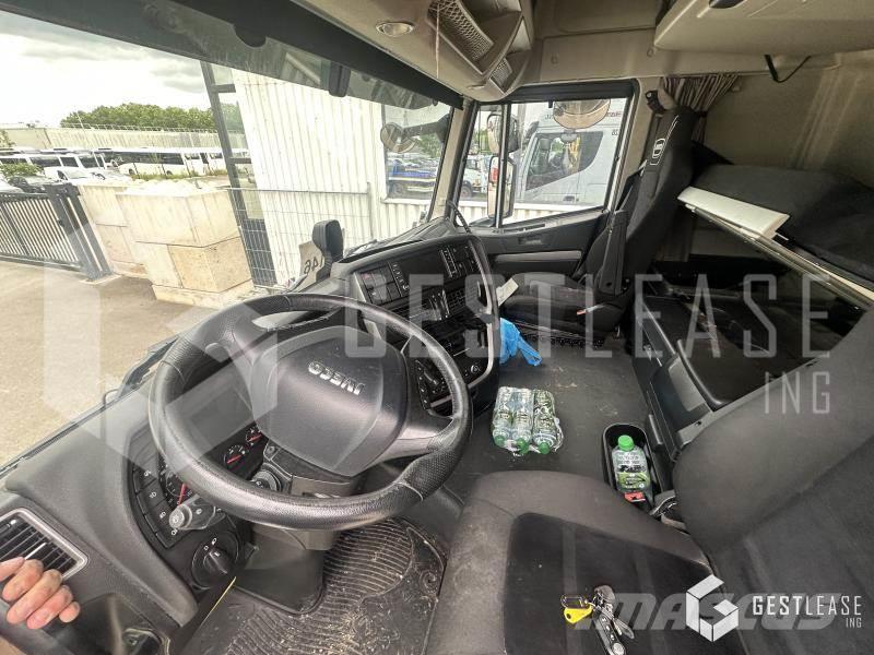 Iveco Stralis Camiones tractor