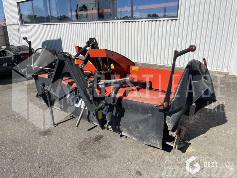 Kubota DM4032 Podadoras