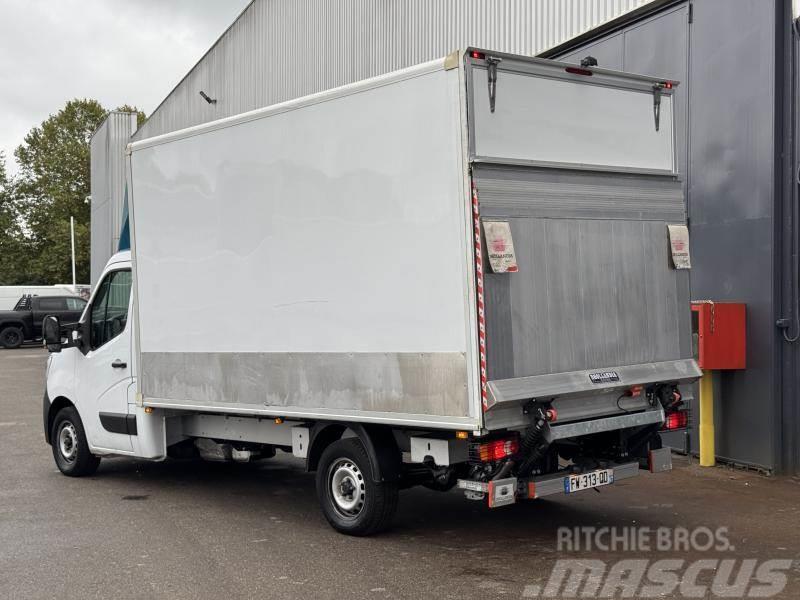 Renault Master Vehículos de caha cerrada