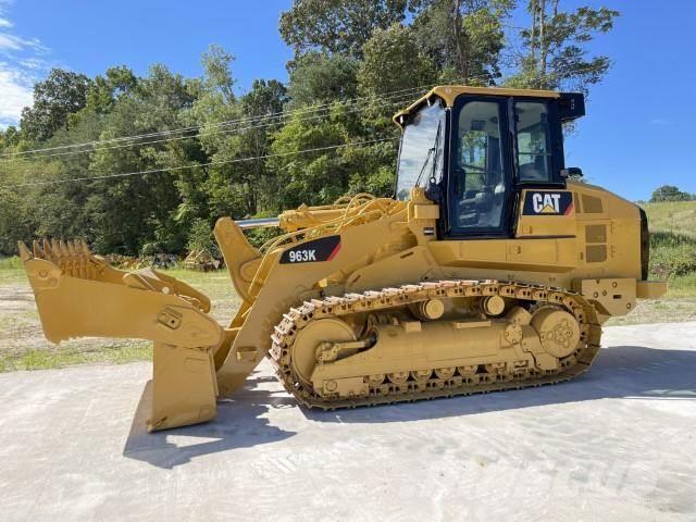 CAT 963K Buldozer sobre oruga