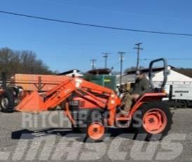 Kubota L3400 Tractores