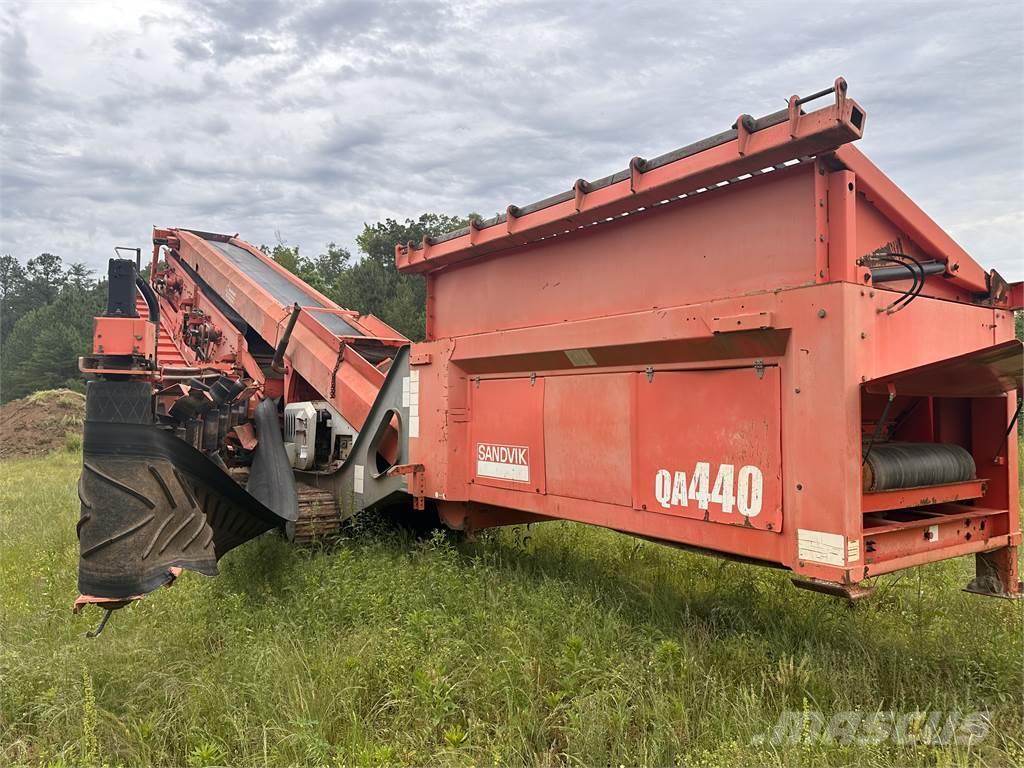 Sandvik QA440 Machacadoras