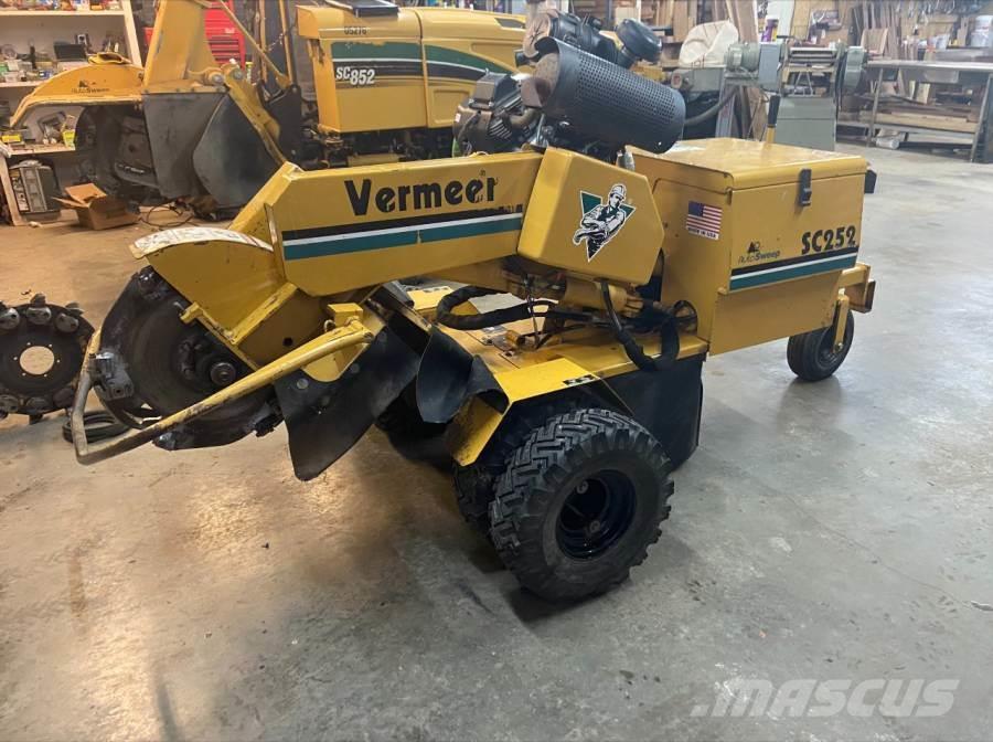 Vermeer SC252 Otros