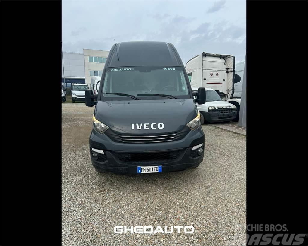 Iveco 35S16 Vehículos de caha cerrada