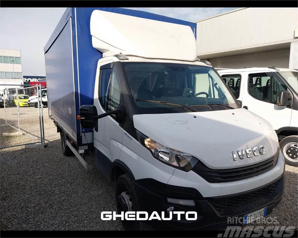 Iveco 65C15 Camiones con caja de remolque