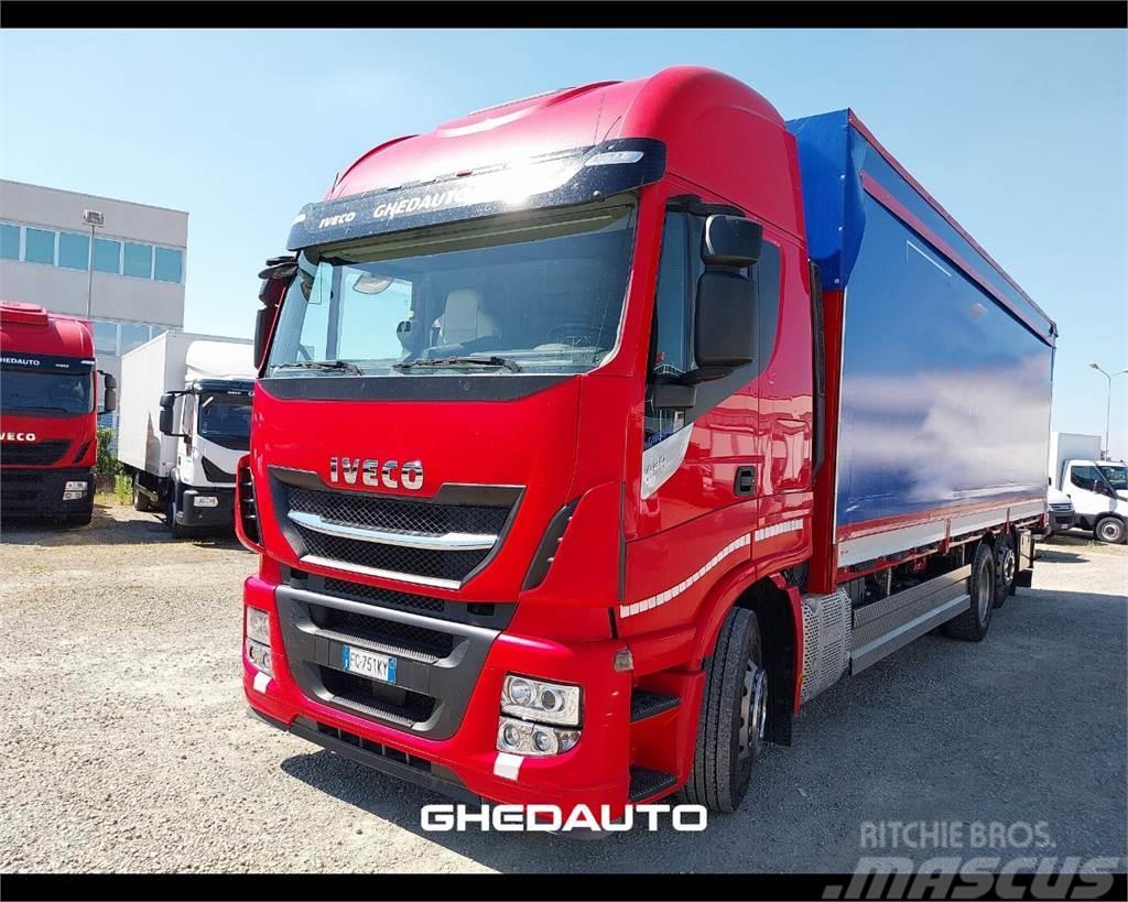 Iveco AS260SY Camiones con caja de remolque