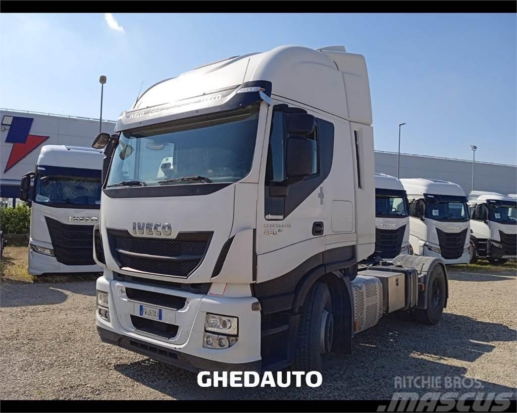 Iveco AS440S48 Camiones con caja de remolque