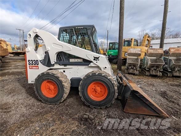 Bobcat S330 Minicargadoras