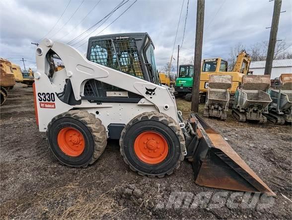 Bobcat S330 Minicargadoras