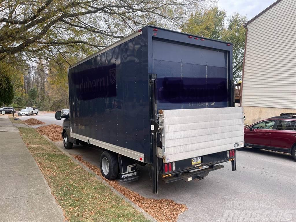 Chevrolet Express Otros