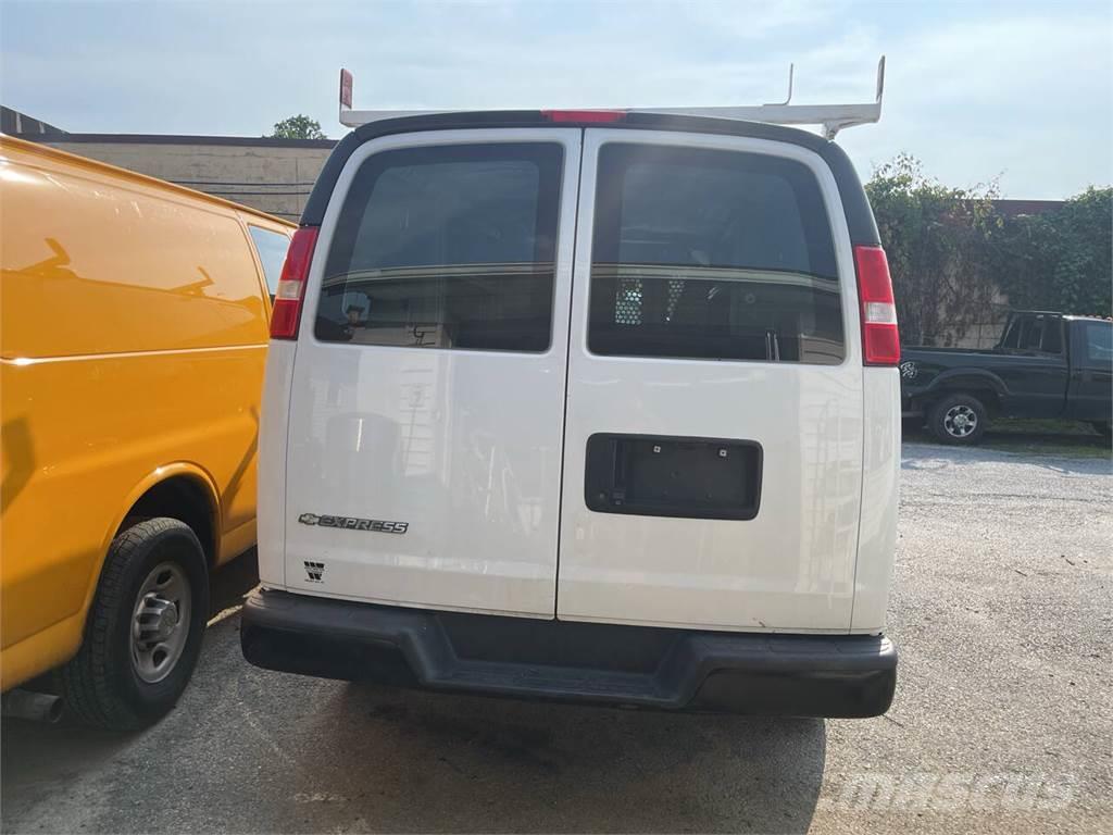 Chevrolet Express Furgonetas cerradas