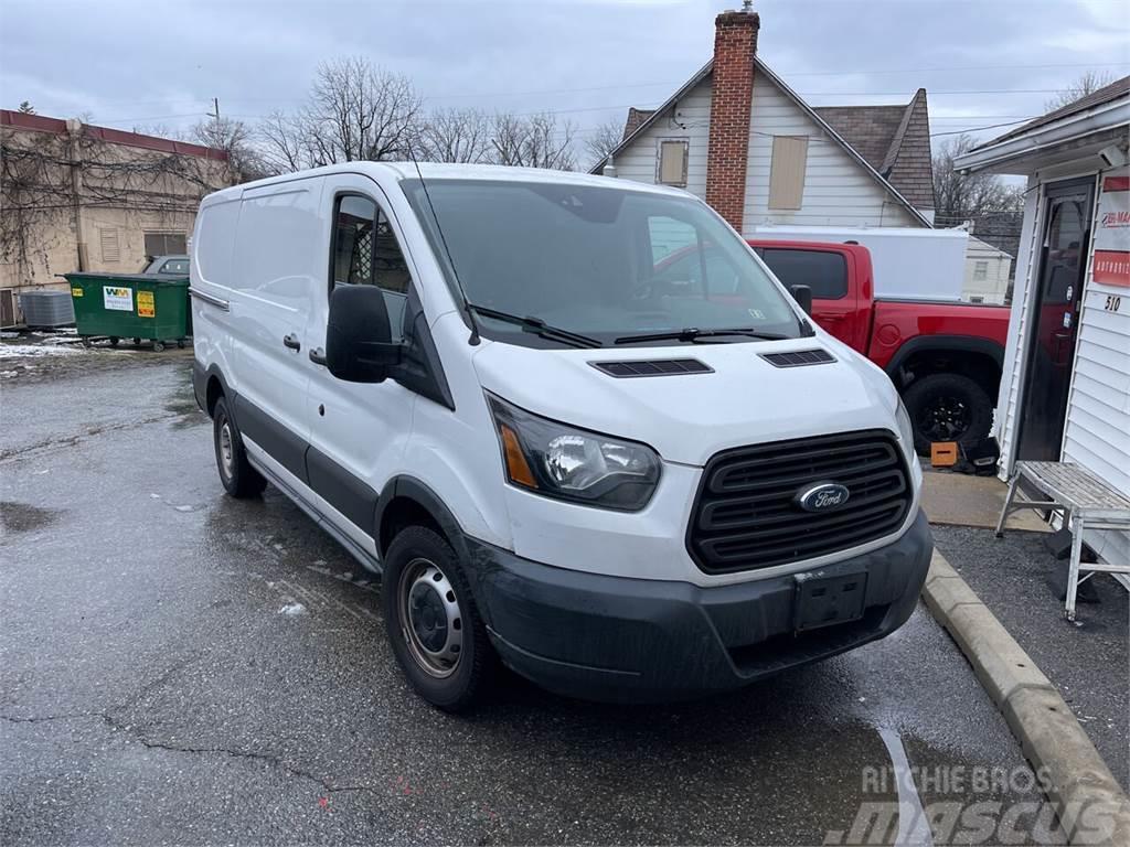 Ford Transit Vehículos de caha cerrada