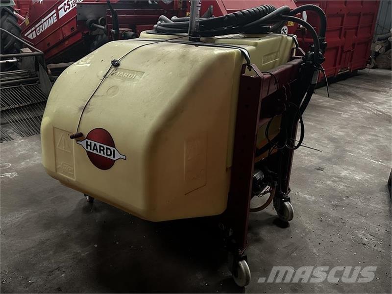 Hardi Fronttank 1600 Esparcidoras de abono