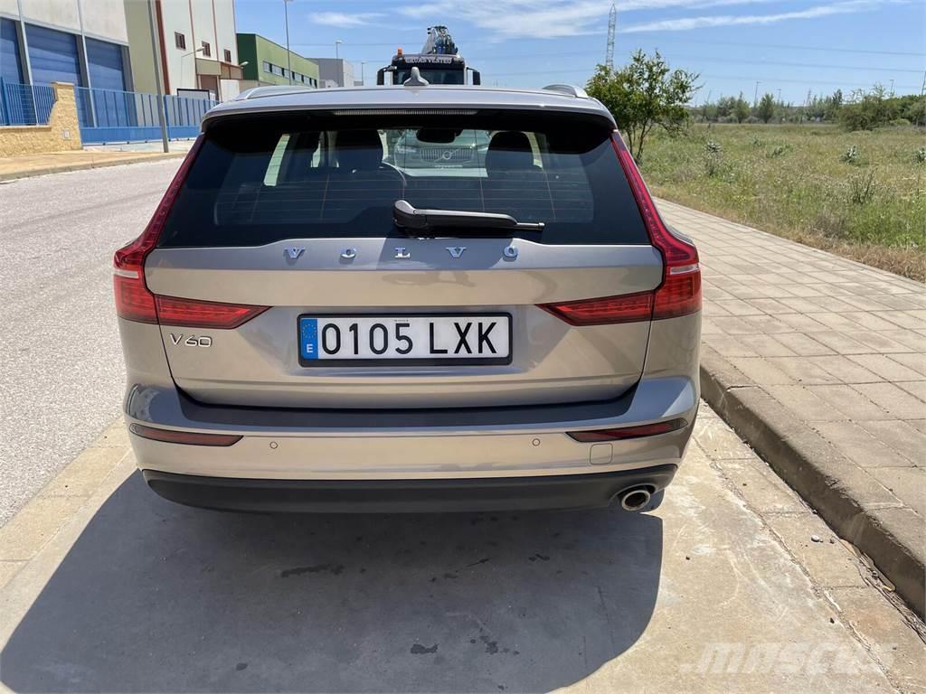 Volvo V60 Carros