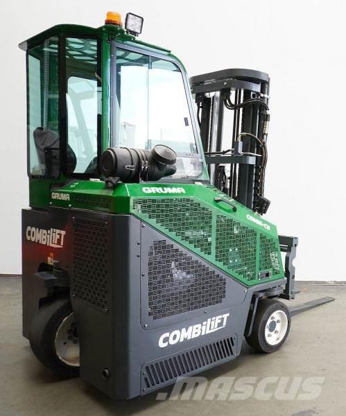 Combilift CB2500LPG Montacargas de 4 vías