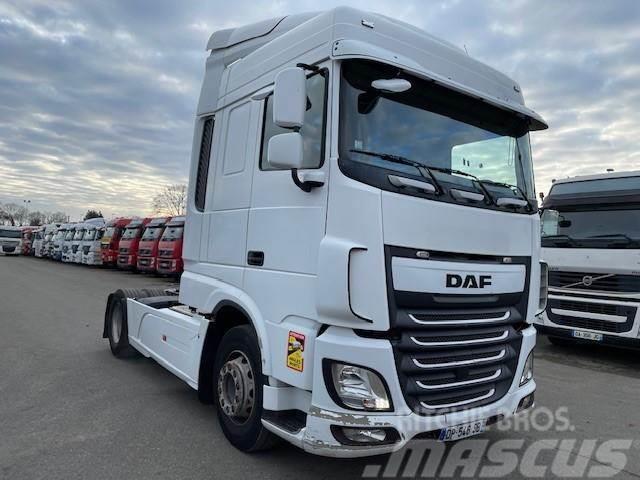 DAF XF105 460 Camiones tractor