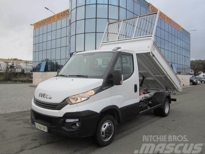 Iveco Daily Caja abierta/laterales abatibles