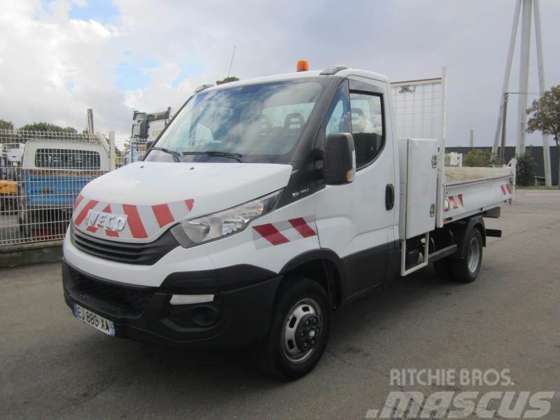 Iveco Daily Caja abierta/laterales abatibles