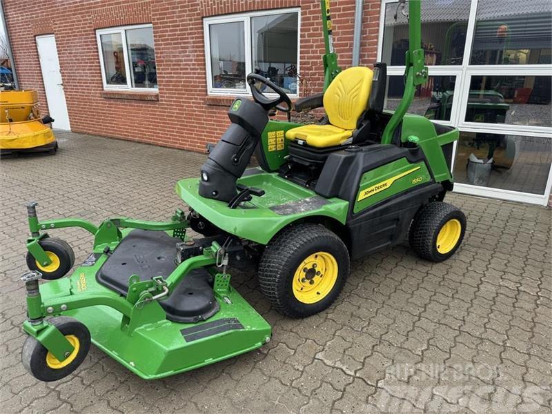 John Deere 1550 Tractores corta-césped