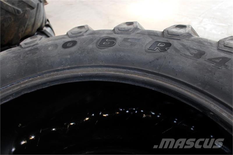 Pirelli 600/65X34 Llantas