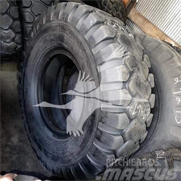 Bridgestone 24R21 Llantas