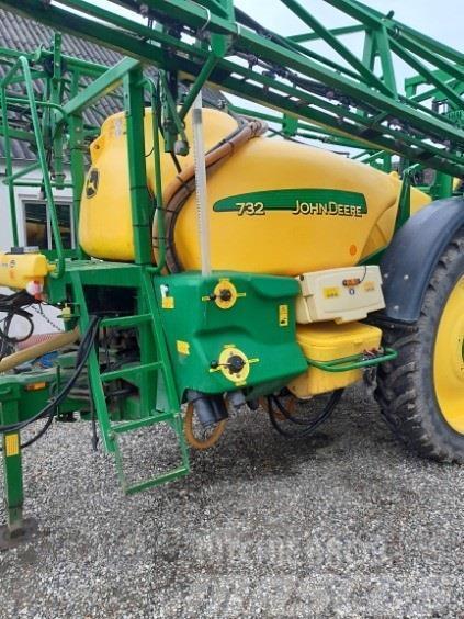 John Deere 732 Pulverizadores arrastrados