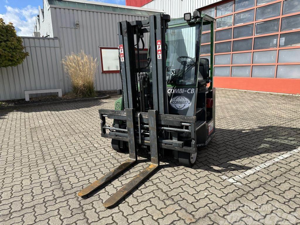 Combilift CB3000LPG Carretillas de carga lateral