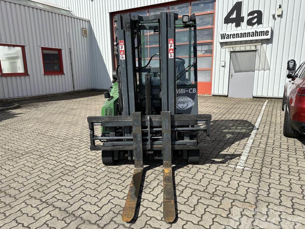 Combilift CB3000LPG Carretillas de carga lateral