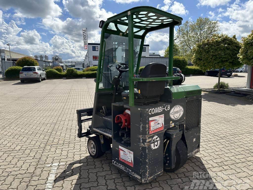 Combilift CB3000LPG Carretillas de carga lateral