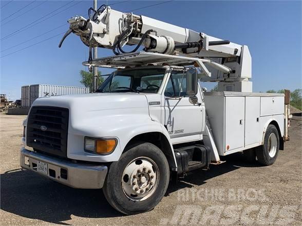 Ford F800 Vehículos municipales multiusos