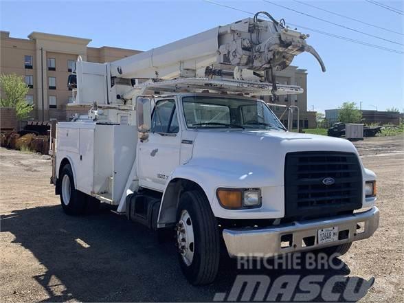 Ford F800 Vehículos municipales multiusos