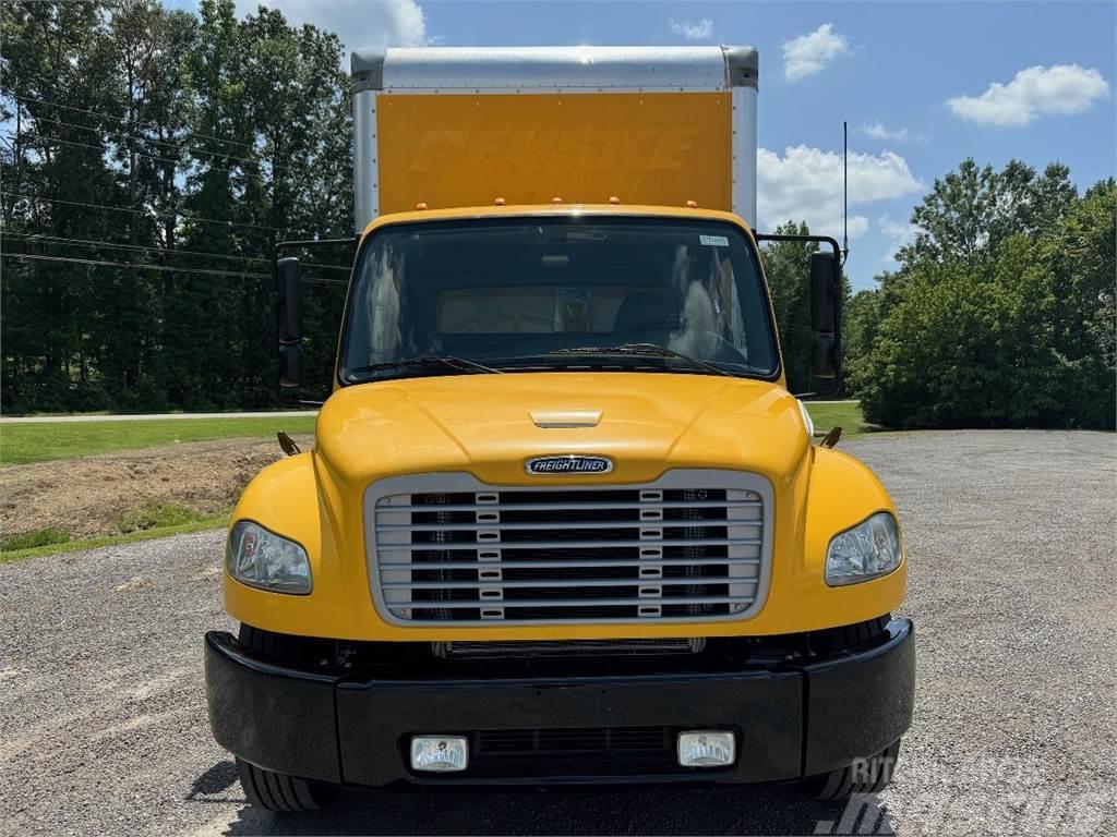 Freightliner M2 Camiones con caja de remolque