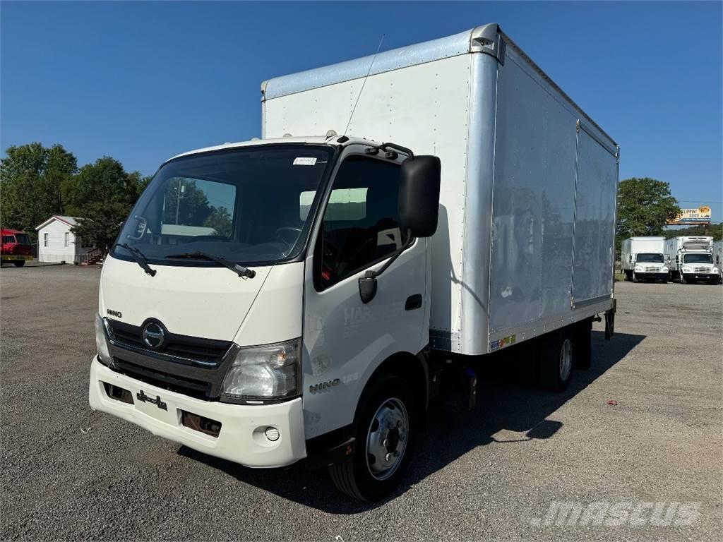 Hino 198 Camiones con caja de remolque