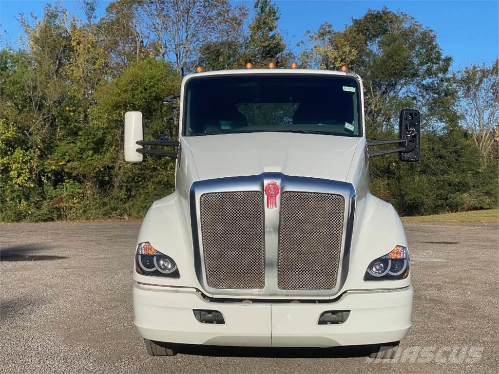 Kenworth T680 Camiones tractor