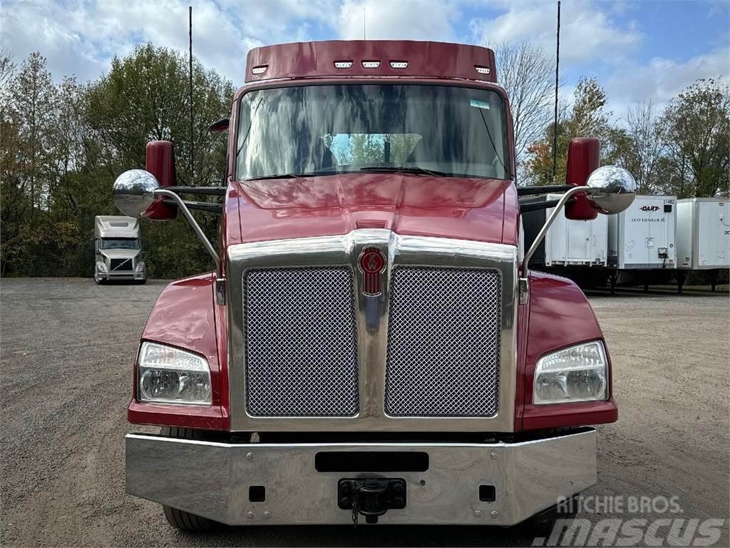 Kenworth T880 Camiones tractor